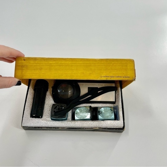 Vintage Kodak Pocket Instamatic 20 Camera Box and Accessories - Picture 3 of 7